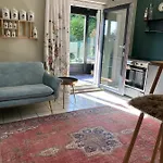 Jules&jim Gaestehaus * Linec